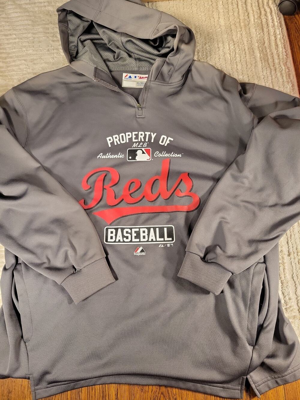 Majestic Cincinnati Reds Hoodie Baseball MLB Mens XL Top Adult Pockets Pullover